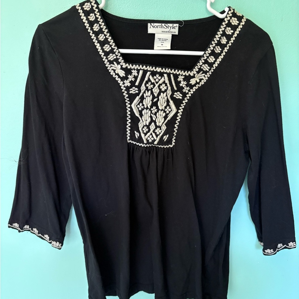 NorthStyle Black Top with White Embroidery